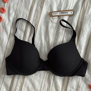 Classic Black Underwire Bra with Molded Cups
